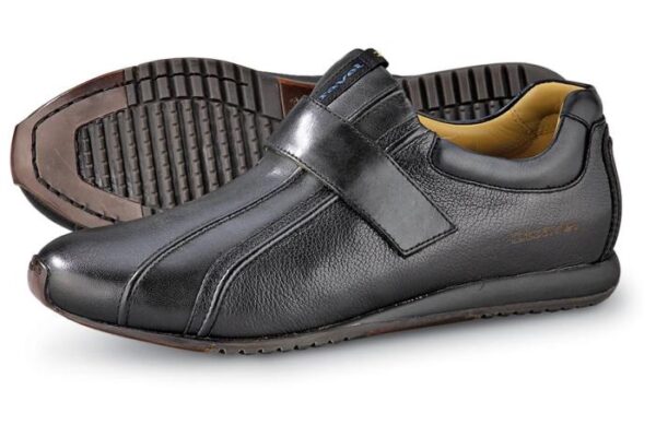 Travel dress shoes mens